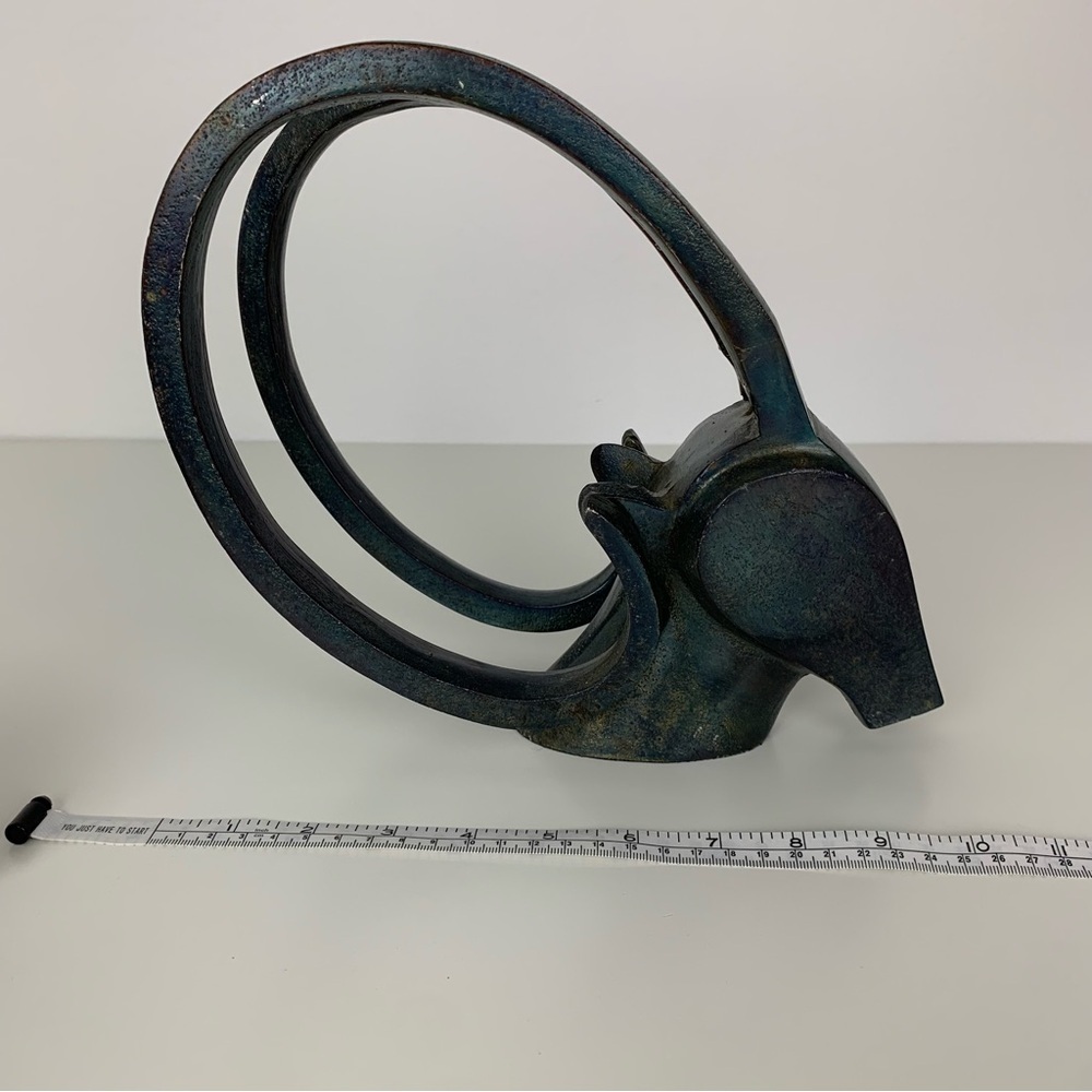 Pair Metal Antilope Ram Head Sculpture Horns Black Vtg Different Size Decor - Picture 9 of 16
